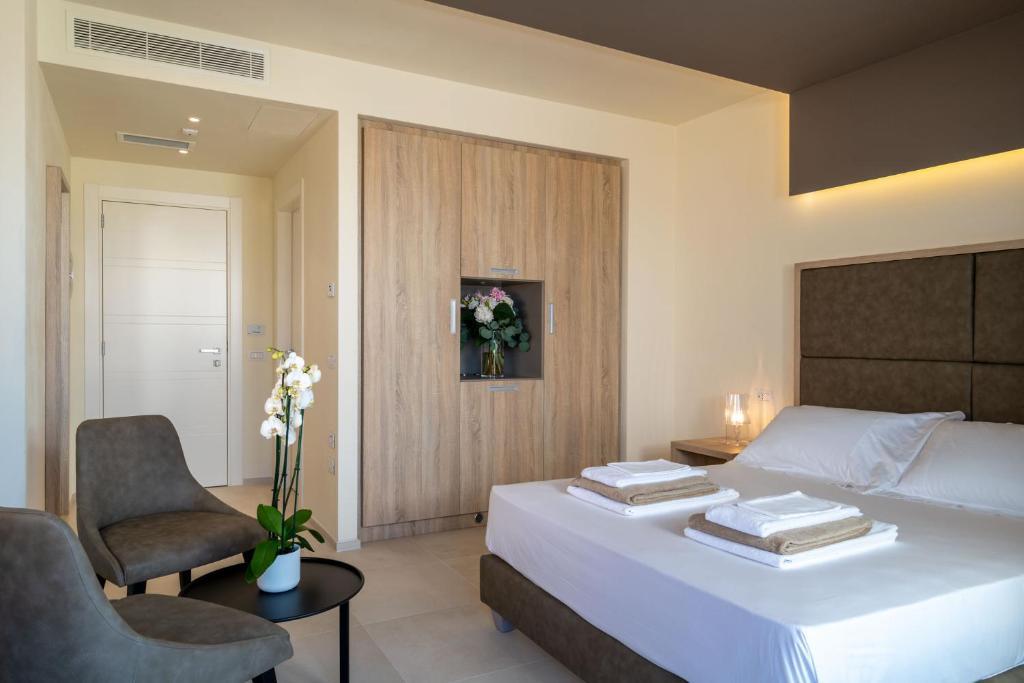 Palace Lido Hotel & Suites Марина-ди-Чечина Экстерьер фото